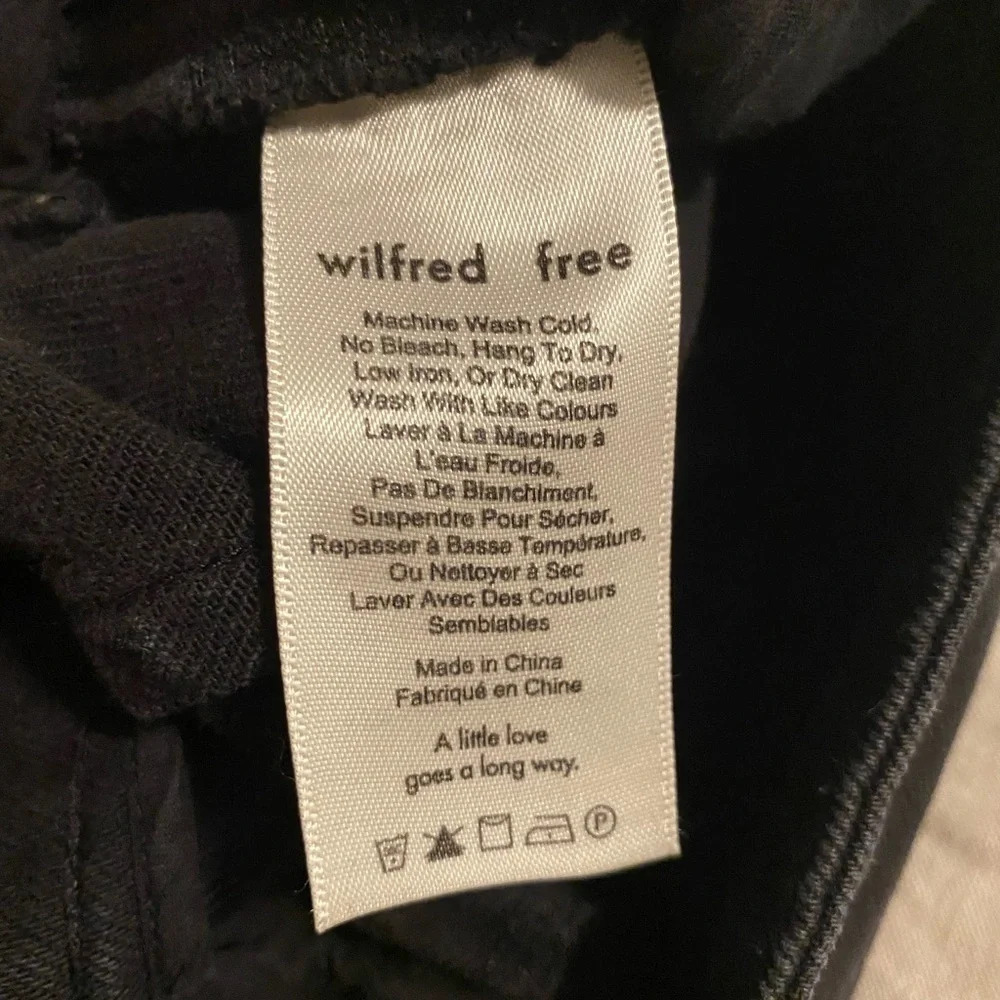 Aritzia Wilfred  Free High Rise Black Cargo Pants Size 2 - Picture 13 of 14